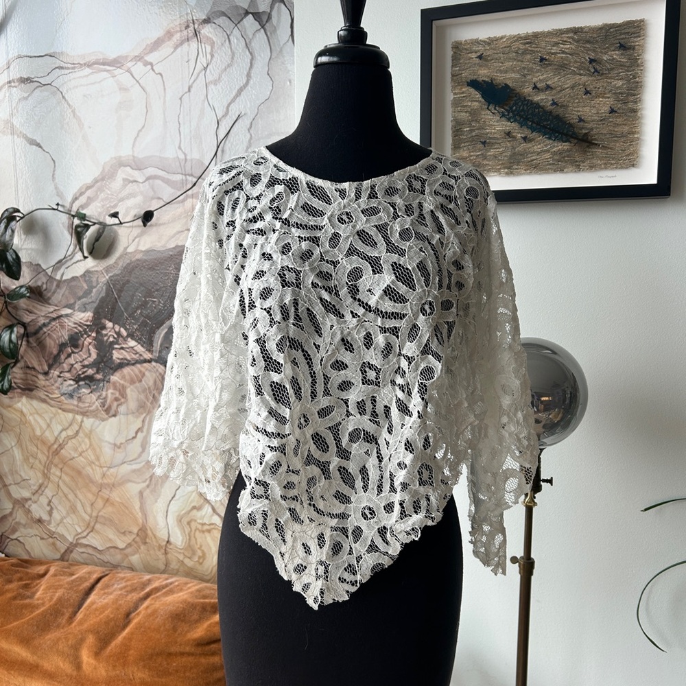 Elegant White Bridal Lace Women's Top